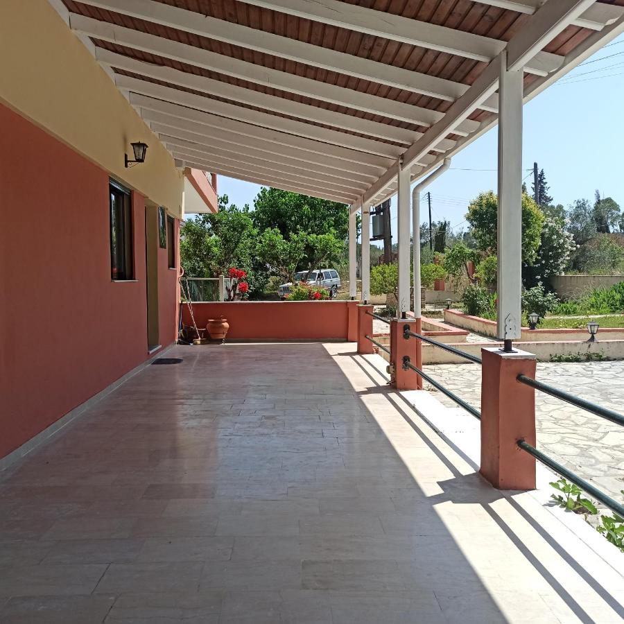 Foteinos Apartments Perivólion 外观 照片