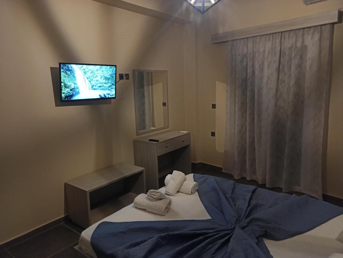 Foteinos Apartments Perivólion 外观 照片