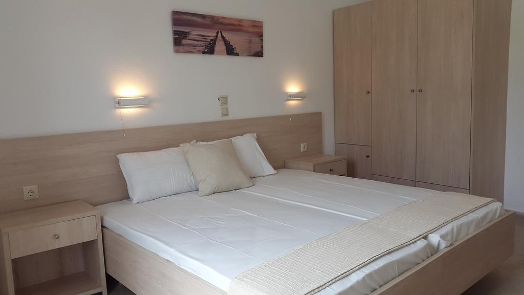 Foteinos Apartments Perivólion 外观 照片