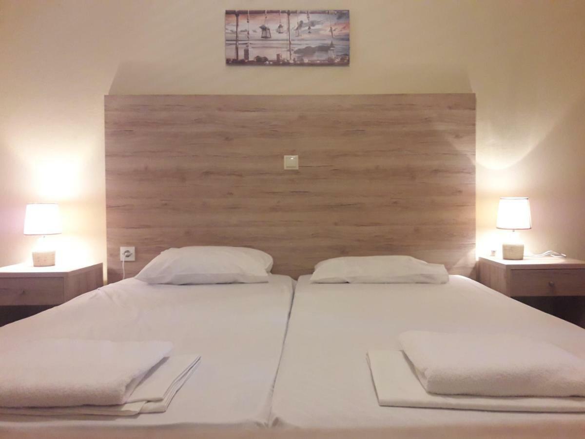Foteinos Apartments Perivólion 外观 照片