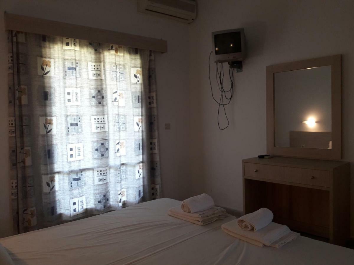 Foteinos Apartments Perivólion 外观 照片