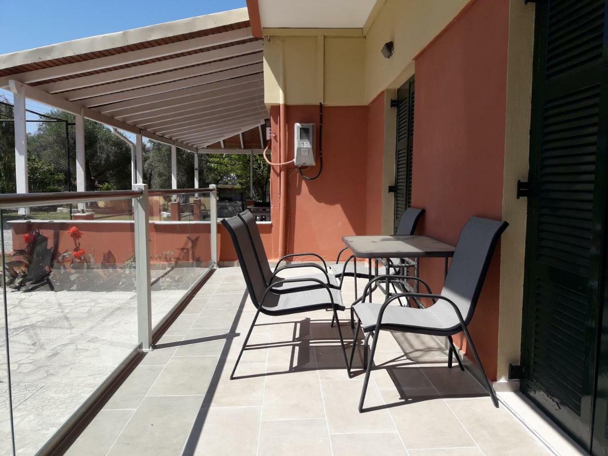 Foteinos Apartments Perivólion 外观 照片