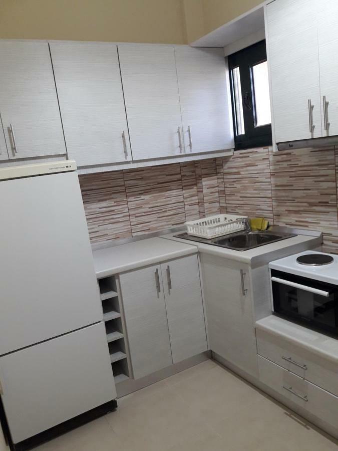 Foteinos Apartments Perivólion 外观 照片